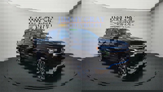 New 2025 Chevrolet Silverado 1500 LT w/ Leather Package