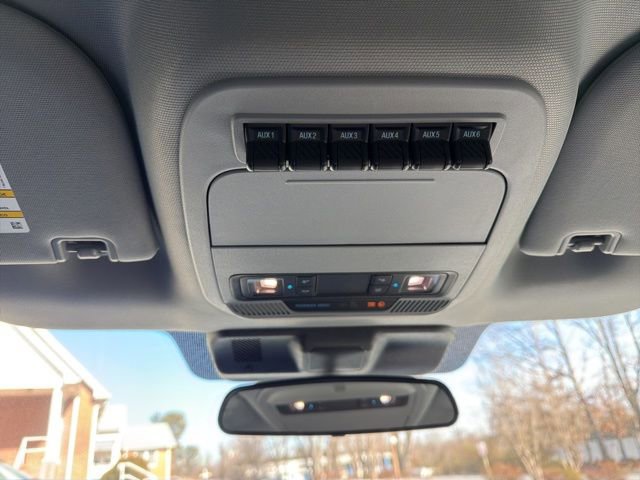 New 2025 Ford F550 4x4 Regular Cab Super Duty image 24