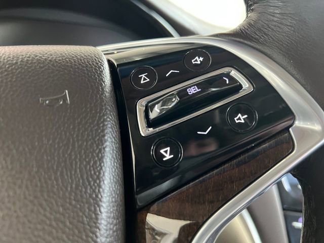 Used 2013 Cadillac XTS Premium image 19