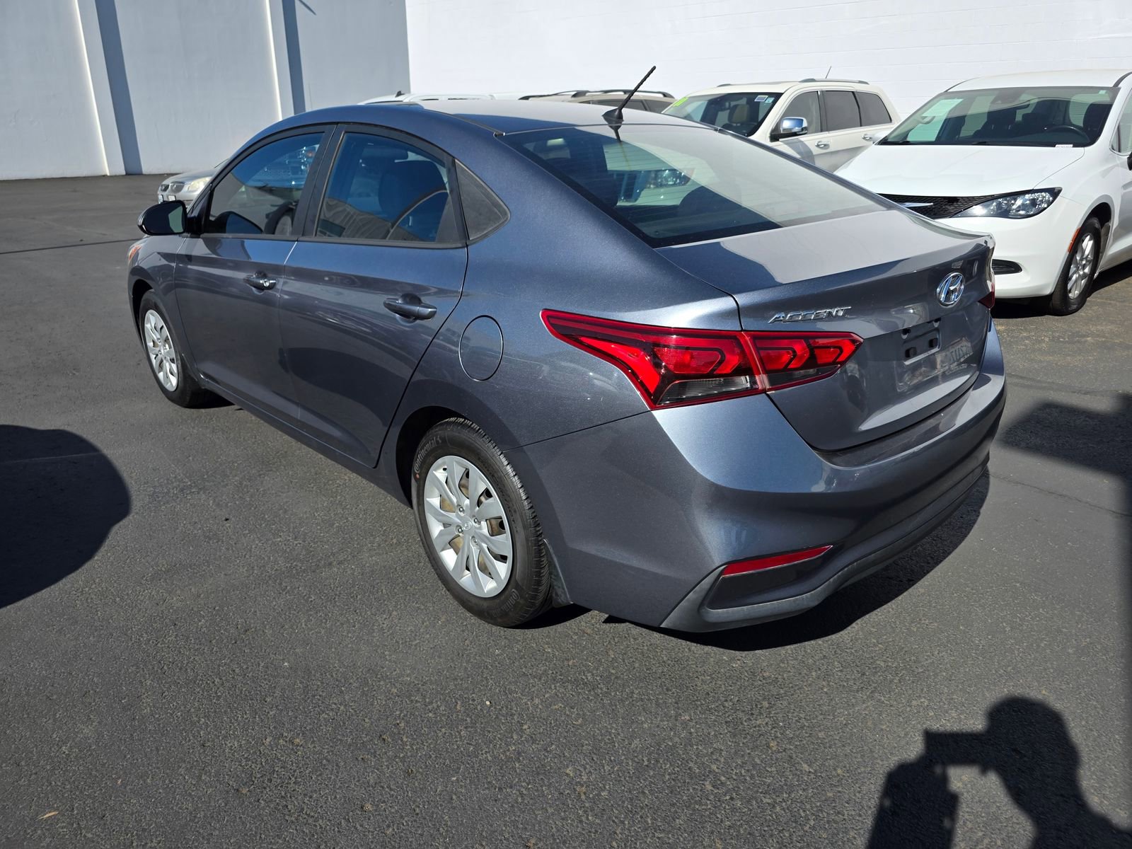Used 2020 Hyundai Accent SE FWD image 7