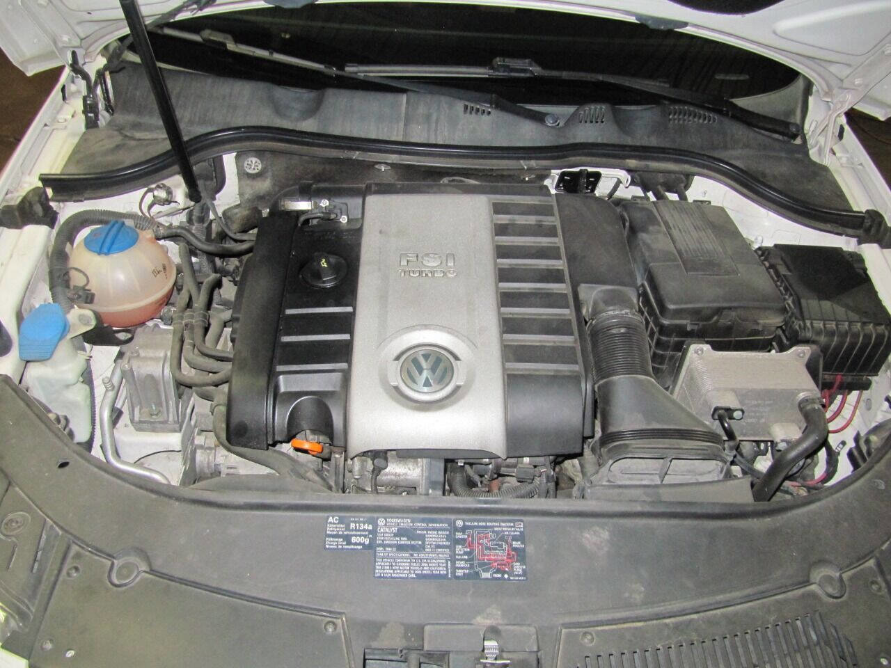 Used 2006 Volkswagen Passat Value Edition image 22