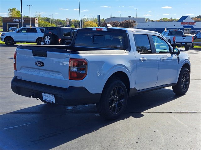New 2025 Ford Maverick Lariat w/ Black Appearance Package image 27