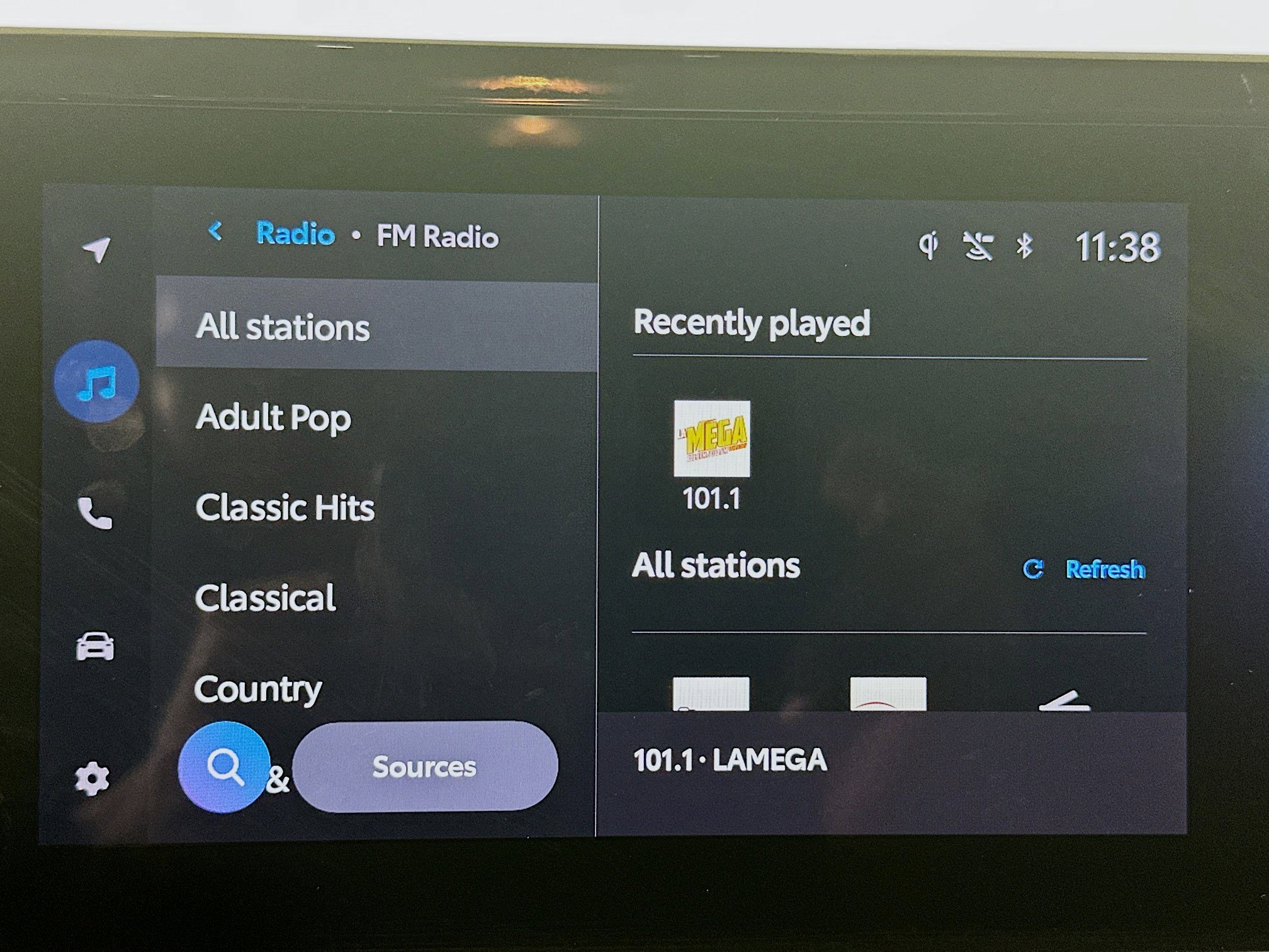 Used 2025 Toyota Camry LE image 21