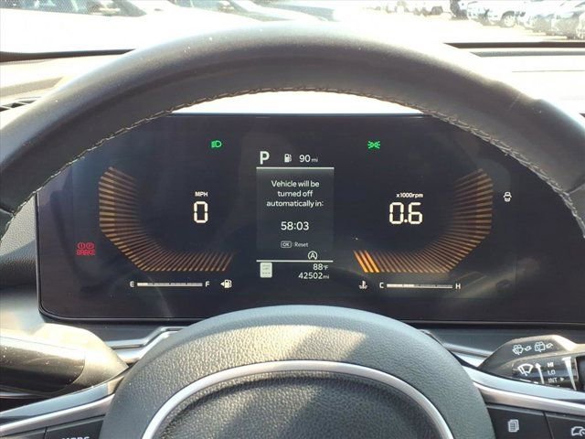 Used 2024 Kia Sorento S image 21