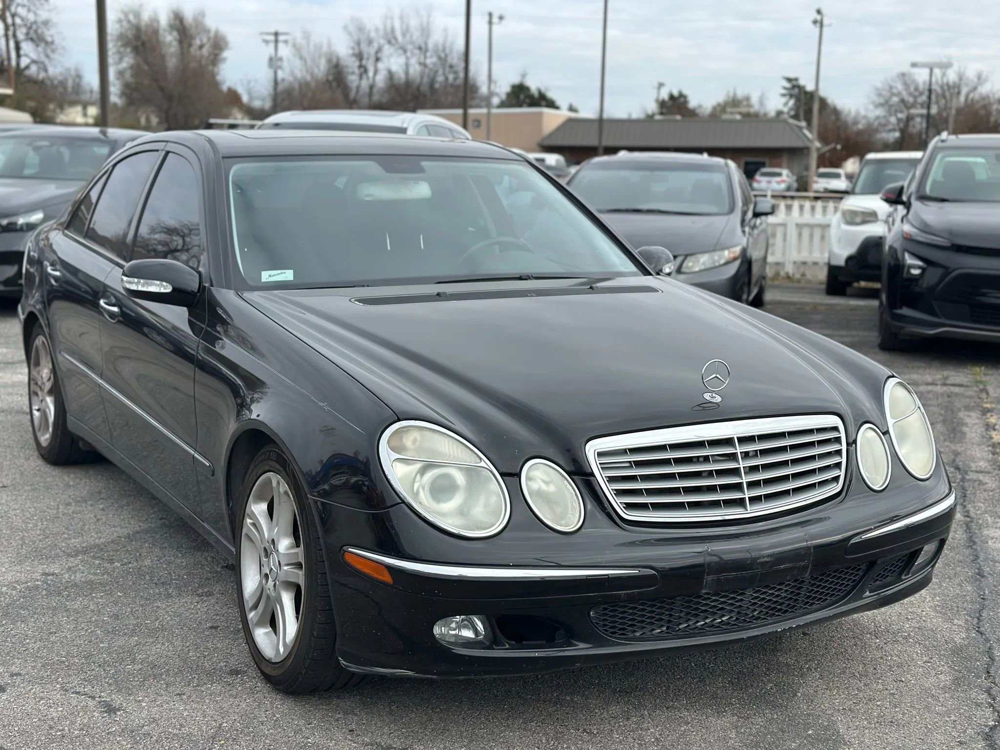 Used 2005 Mercedes-Benz E 500 Sedan image 4