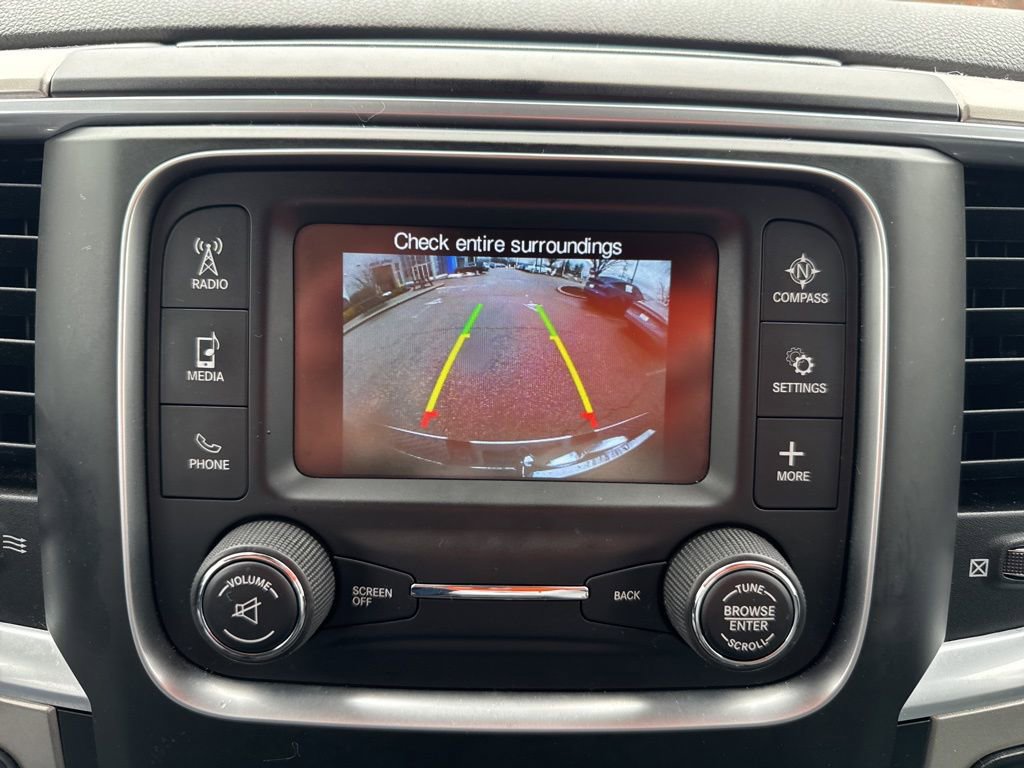 Used 2018 RAM 1500 Classic SLT image 31