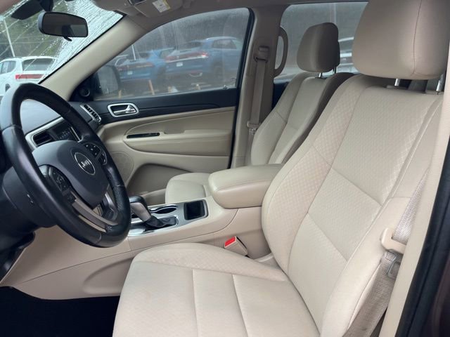 Used 2021 Jeep Grand Cherokee Laredo image 8