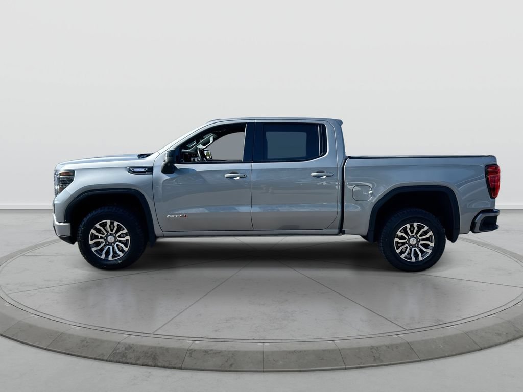 Used 2023 GMC Sierra 1500 AT4 w/ Technology Package AWD/4WD image 5