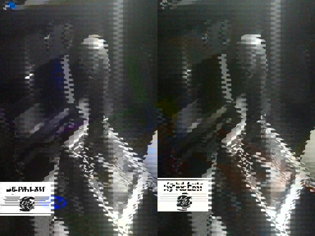 Used 2018 Toyota Tacoma SR image 24