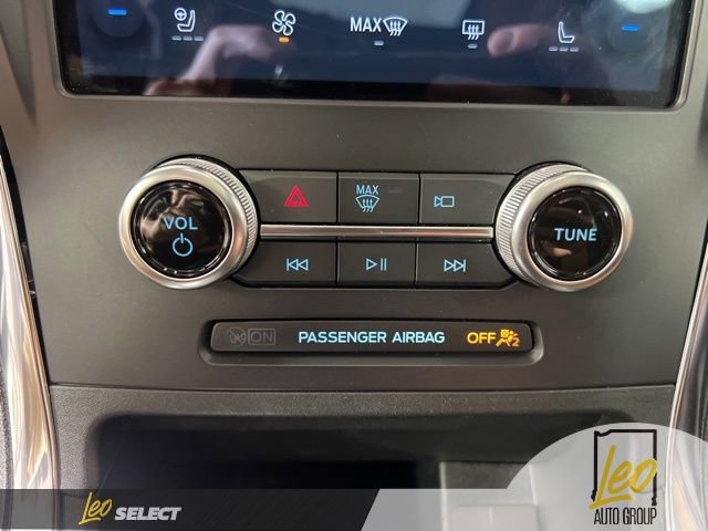 Used 2024 Ford Edge Titanium w/ Titanium Elite Package image 25