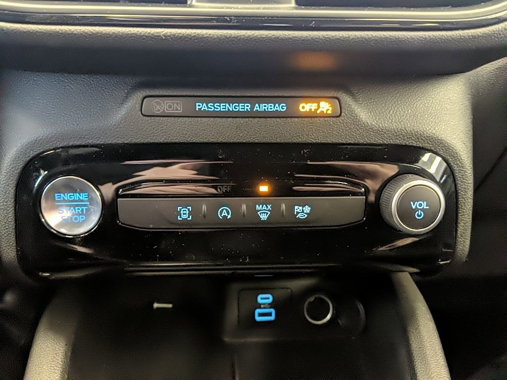 Used 2023 Ford Escape ST-Line w/ Tech Pack #1 image 19