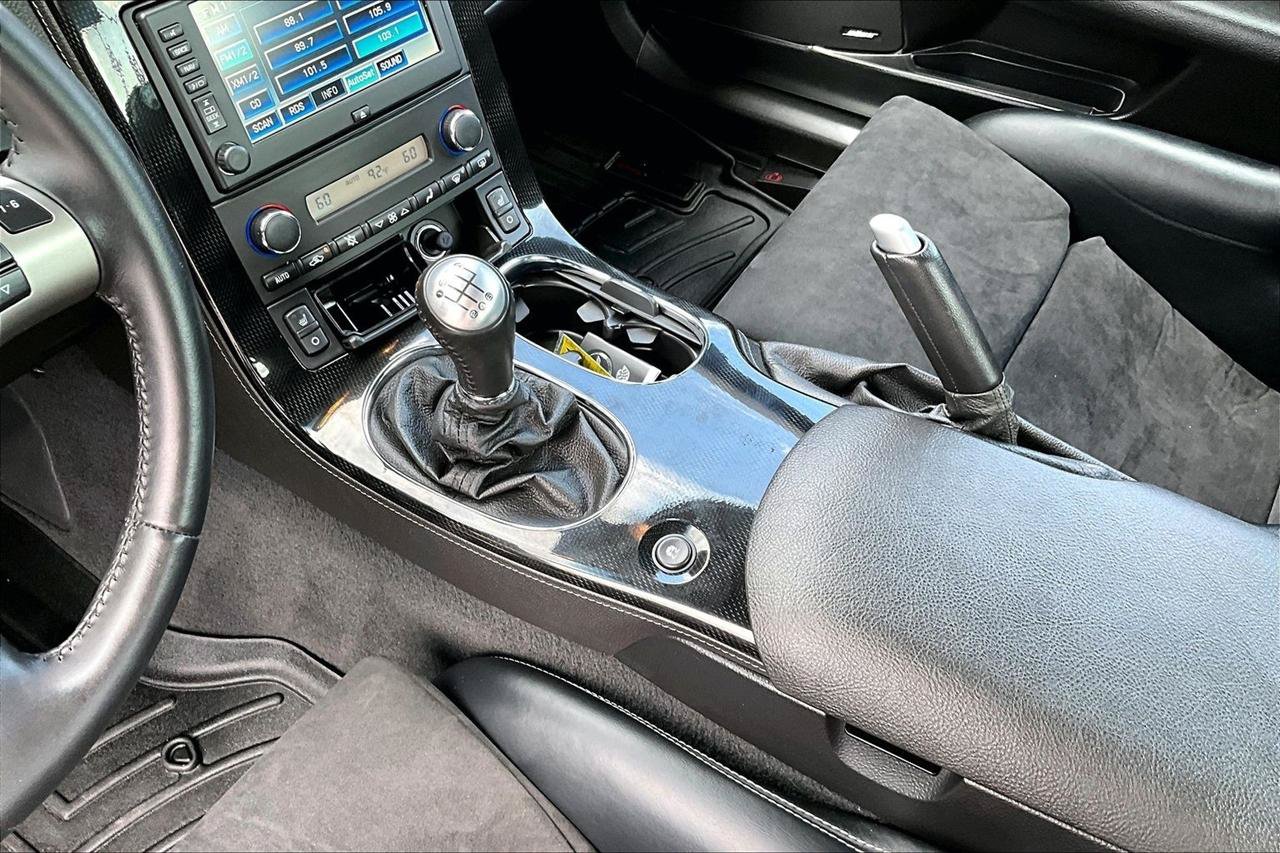 Used 2008 Chevrolet Corvette Z06 w/ Preferred Equipment Group RWD image 17