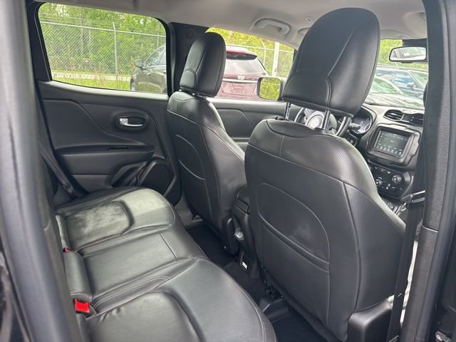 Used 2020 Jeep Renegade Limited AWD/4WD image 9