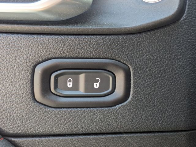 Used 2018 Jeep Wrangler Unlimited Rubicon image 13