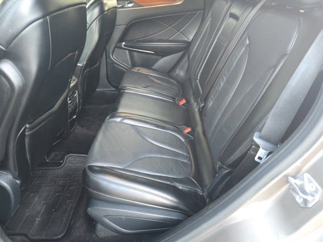 Used 2017 Lincoln MKC Reserve w/ Lincoln MKC Climate Package image 11