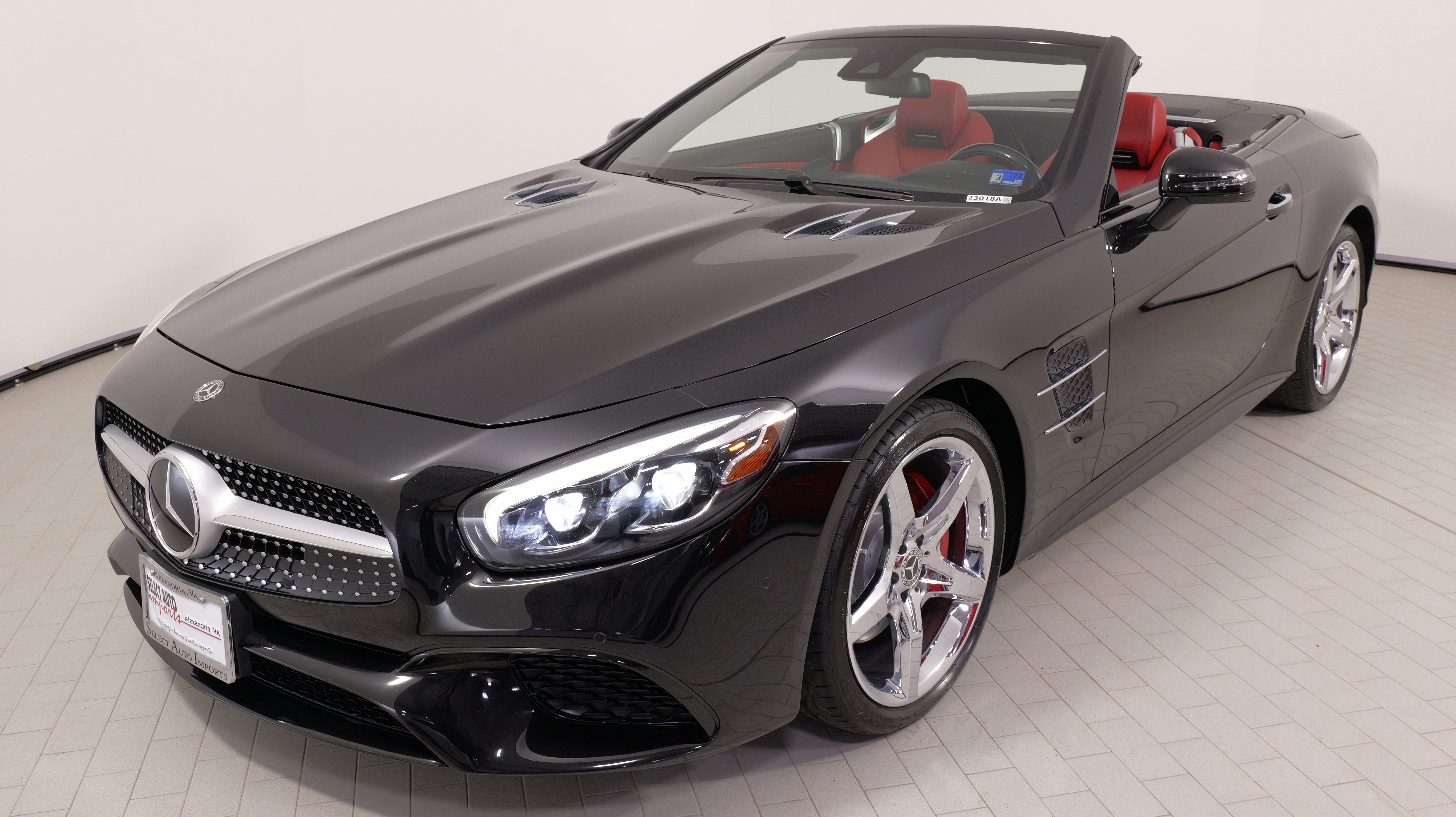 Used 2018 Mercedes-Benz SL 450 image 4