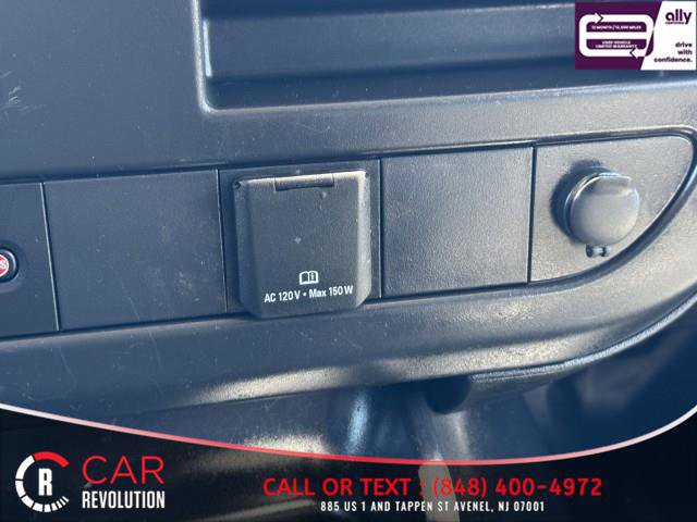 Used 2020 Chevrolet Express 3500 w/ Driver Convenience Package image 28
