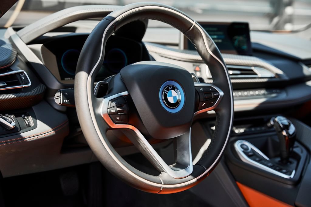 Used 2019 BMW i8 Coupe AWD/4WD image 37