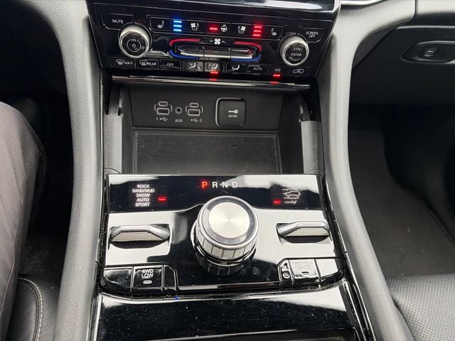 Certified 2023 Jeep Grand Cherokee Overland w/ Luxury Tech Group IV AWD/4WD image 22