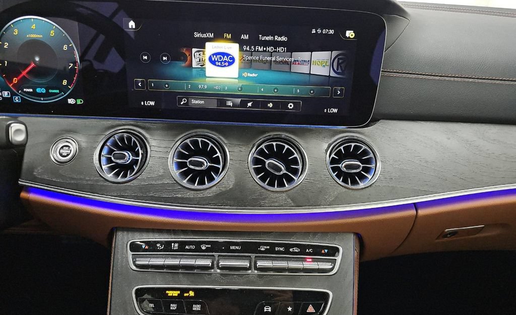 Used 2023 Mercedes-Benz E 450 4MATIC Cabriolet image 12