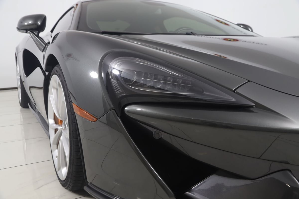 Used 2020 McLaren 570S Coupe RWD image 63