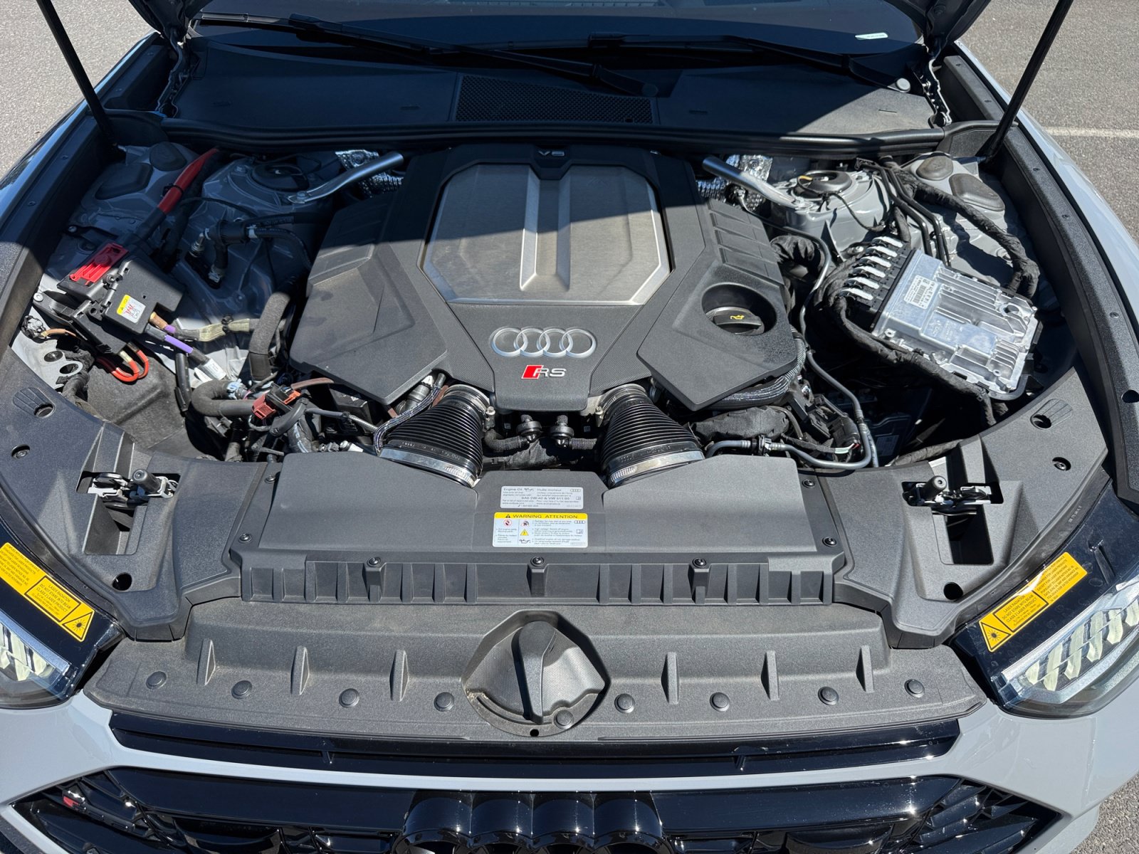 Used 2025 Audi RS 6 performance AWD/4WD image 20