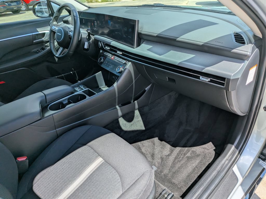 Used 2024 Hyundai Sonata SEL FWD image 13