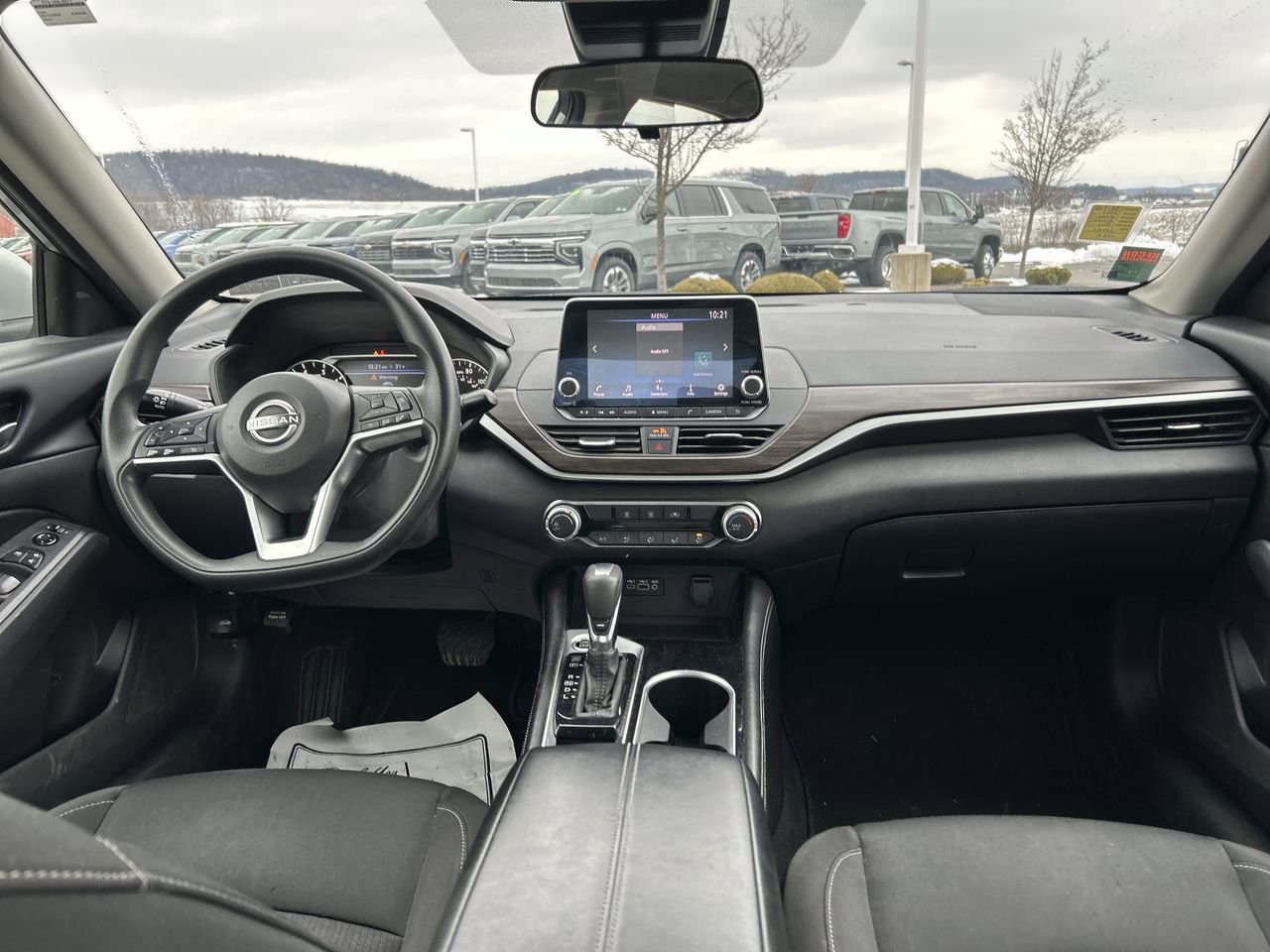 Used 2023 Nissan Altima 2.5 SV FWD image 16