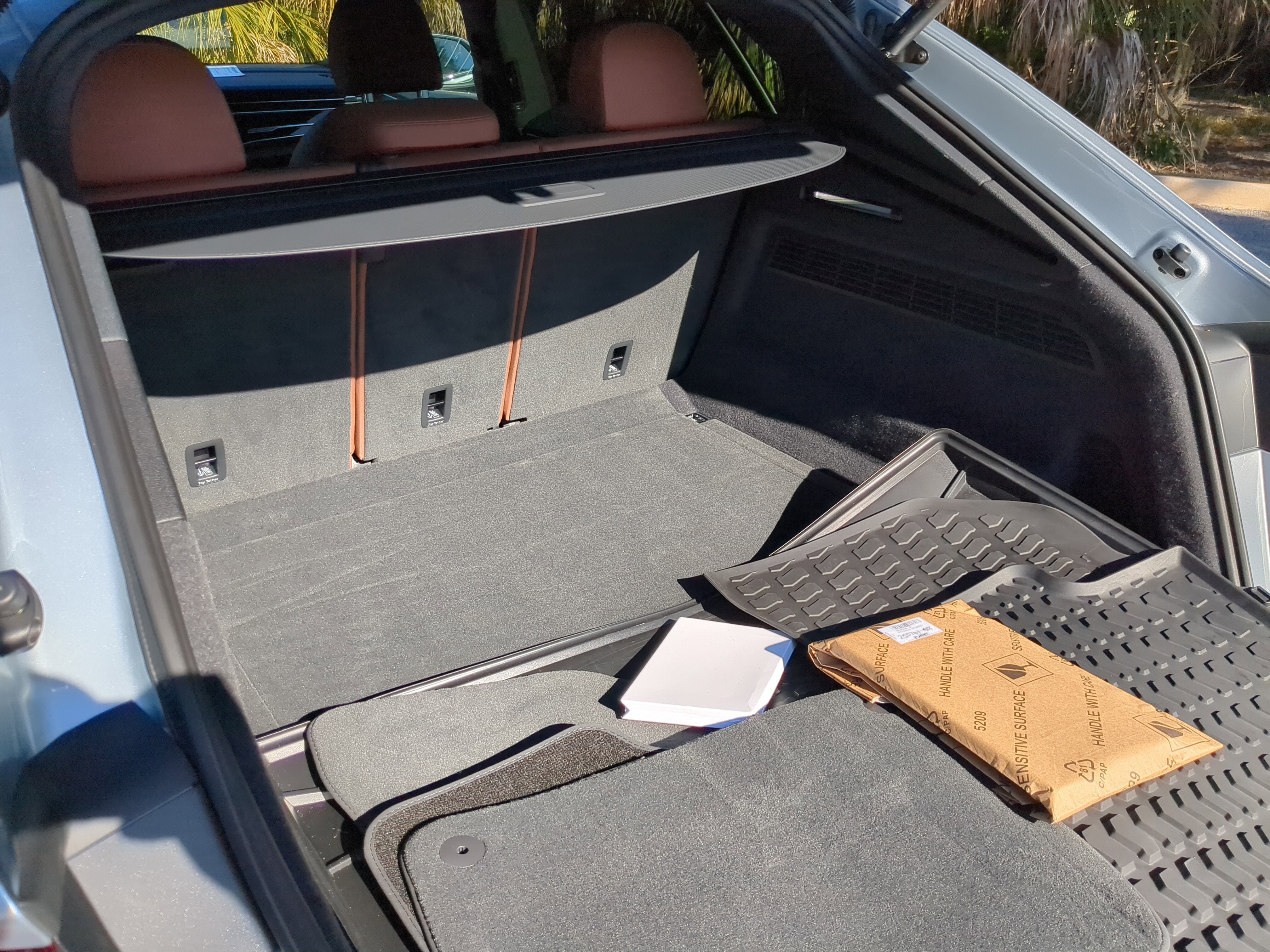 Certified 2025 Audi Q8 Premium w/ Black Optic Package image 11