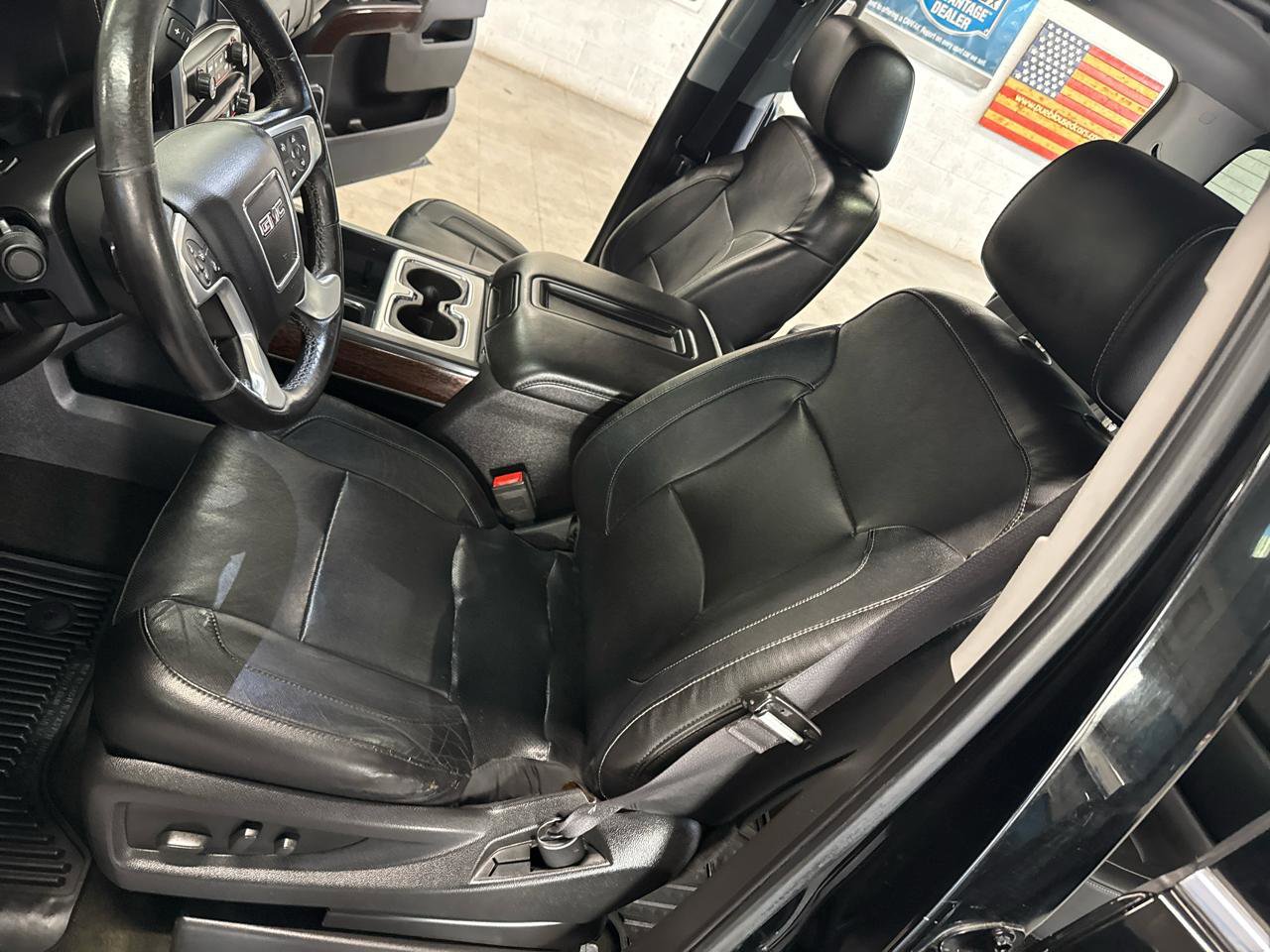 Used 2015 GMC Sierra 1500 SLT w/ SLT Crew Cab Value Package image 10