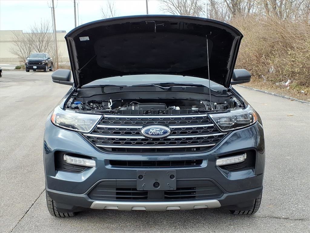 Used 2022 Ford Explorer XLT w/ Equipment Group 202A image 34