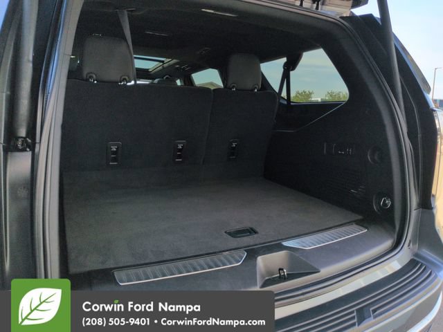 Used 2021 Chevrolet Suburban High Country AWD/4WD image 29