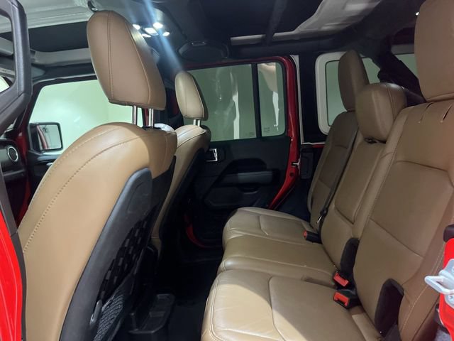 Used 2022 Jeep Wrangler Unlimited Rubicon w/ LED Lighting Group AWD/4WD image 23