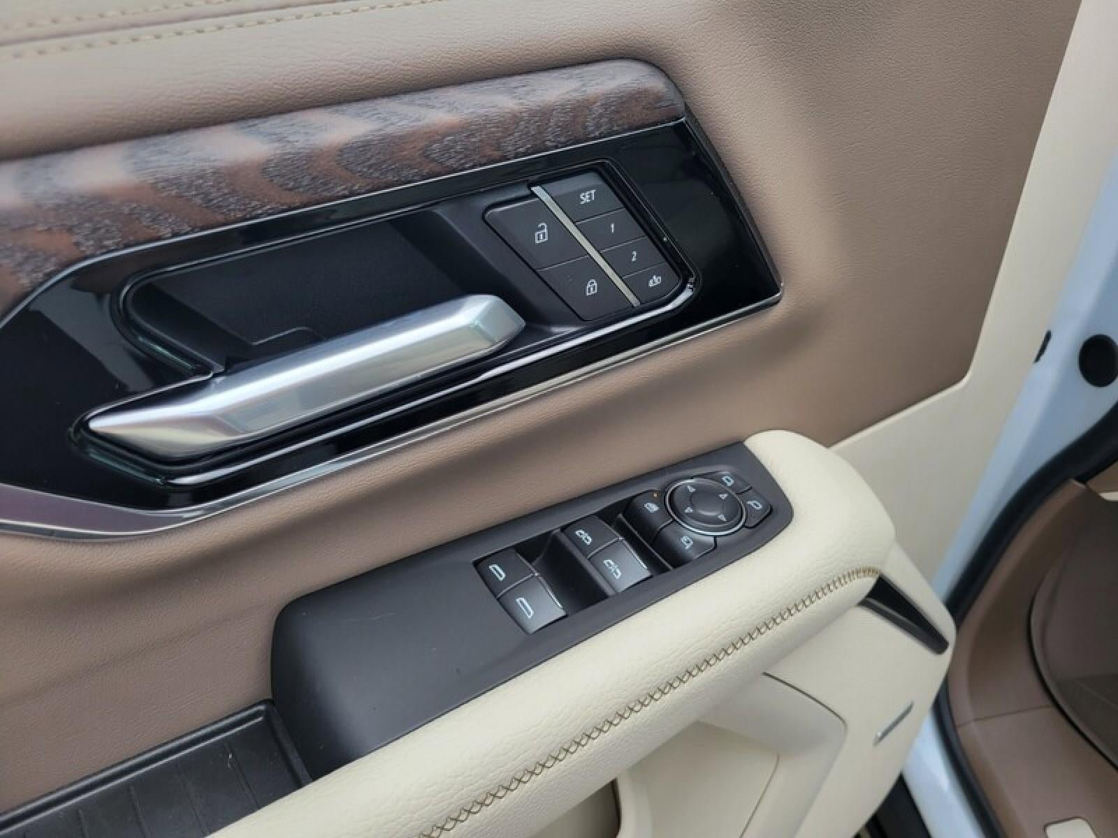New 2026 GMC Yukon Denali w/ Denali Reserve Package RWD image 28