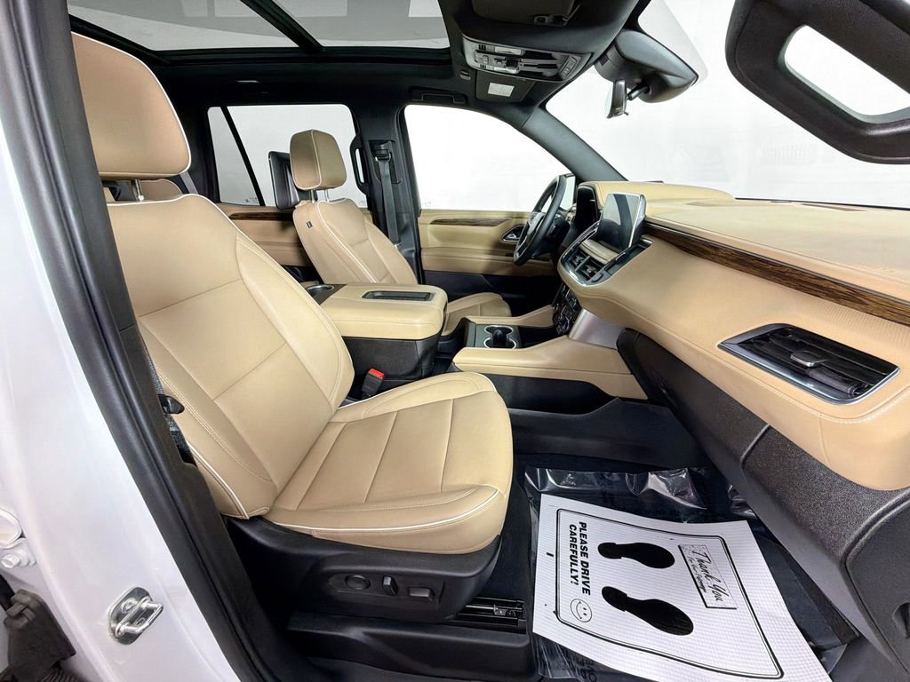 Used 2023 Chevrolet Tahoe Premier w/ Premium Package image 34