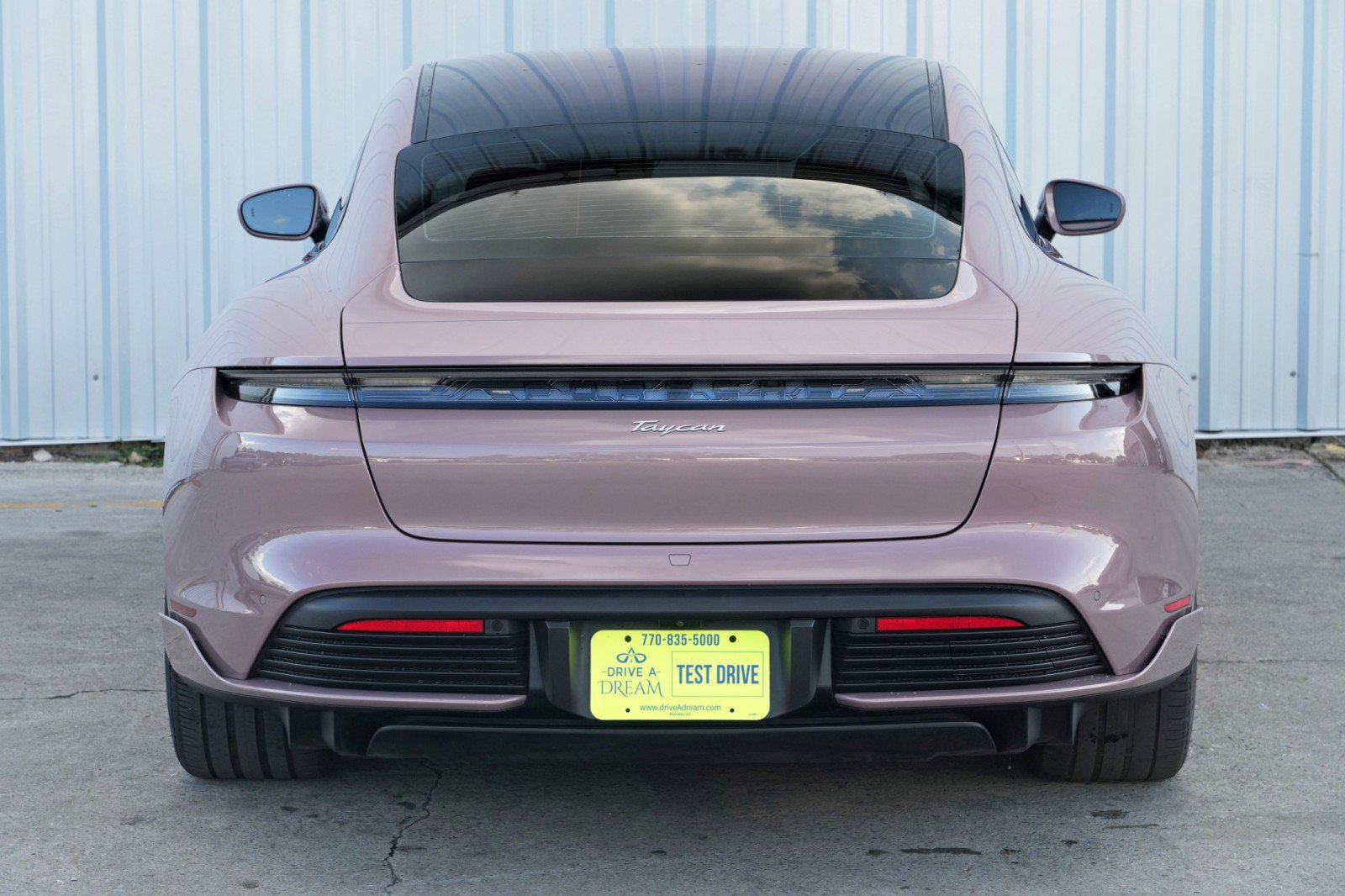 Used 2024 Porsche Taycan image 54