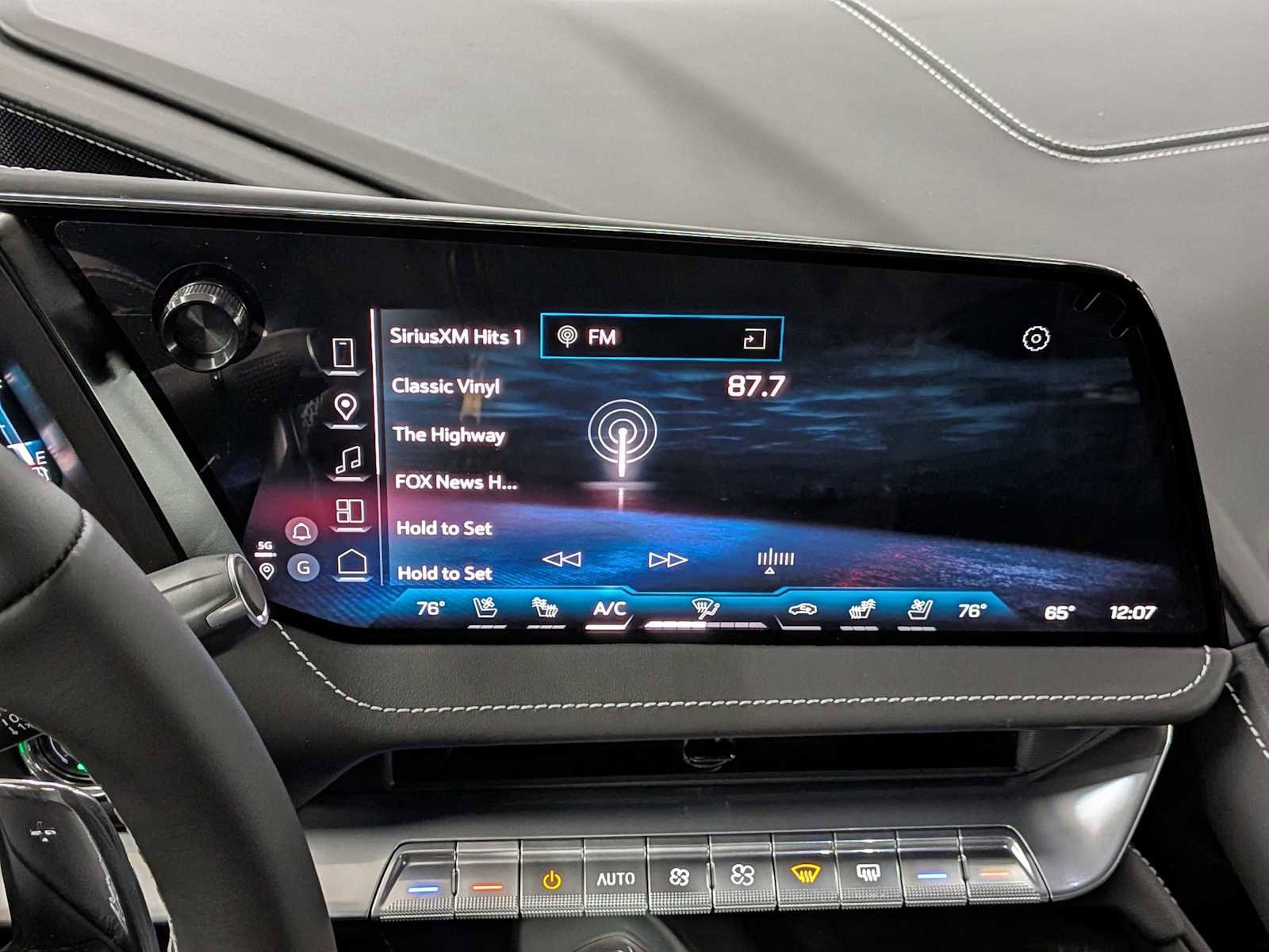 New 2026 Chevrolet Corvette Stingray Premium Conv w/ Z51 Performance Package image 23