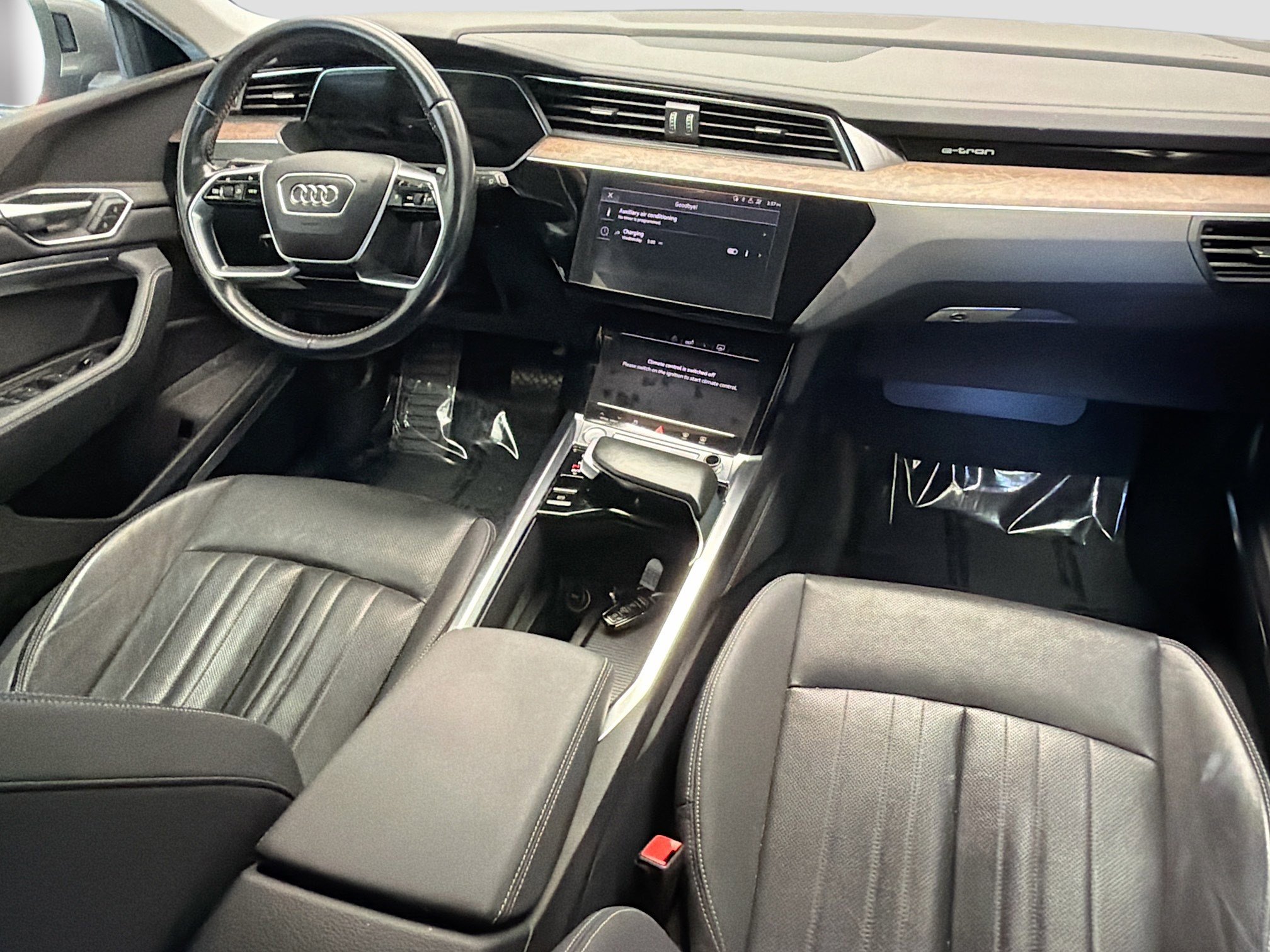Used 2019 Audi e-tron Premium Plus AWD/4WD image 12