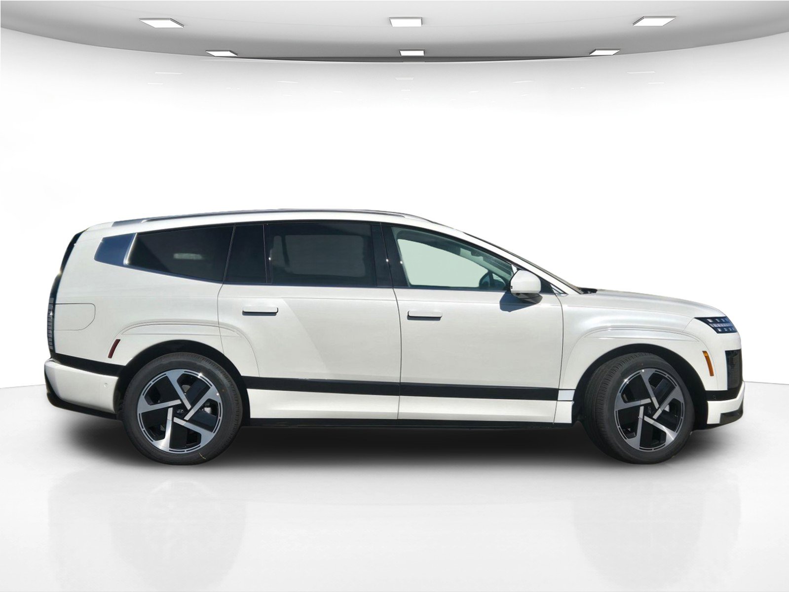 New 2026 Hyundai Ioniq 9 Calligraphy image 9