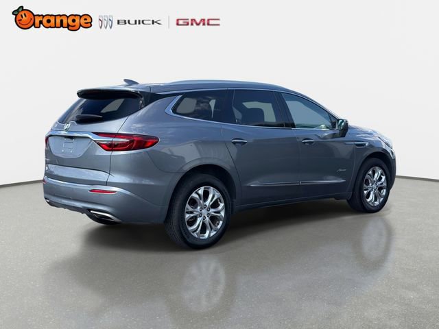 Used 2020 Buick Enclave Avenir w/ Avenir Technology Package FWD image 3