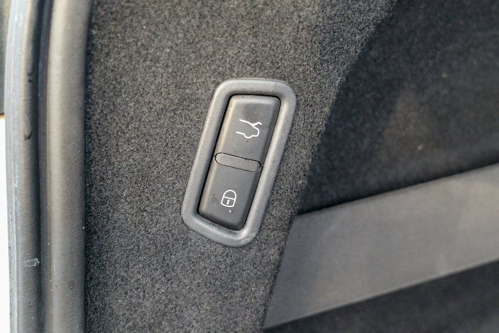 Used 2019 Maserati Levante Base image 57