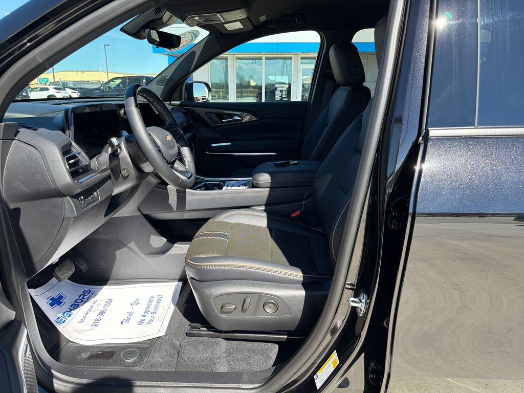 New 2026 Chevrolet Traverse High Country AWD/4WD image 9