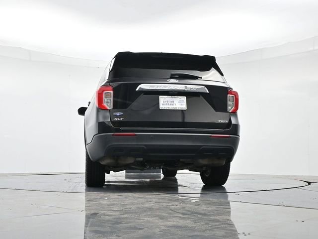 Used 2022 Ford Explorer XLT image 37