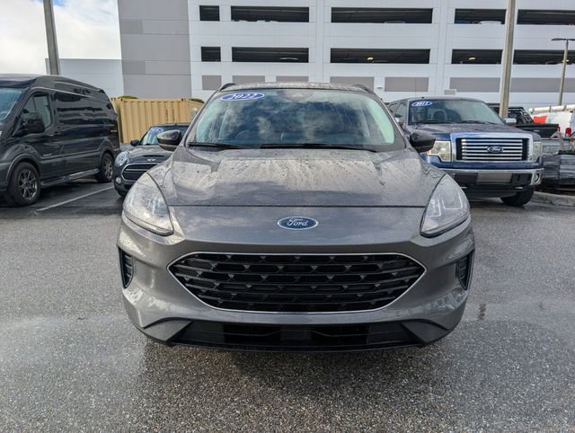 Certified 2021 Ford Escape SE w/ SE Sport Appearance Package image 2