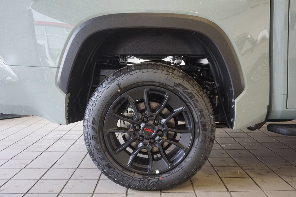 New 2026 Toyota Tundra SR5 AWD/4WD image 32