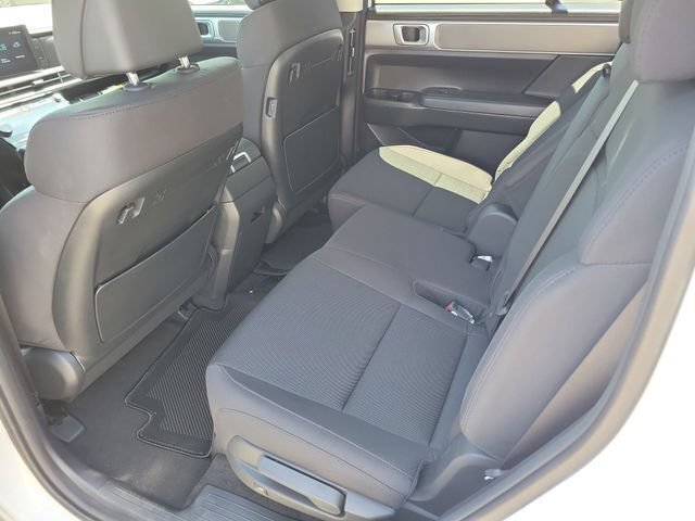 New 2026 Hyundai Santa Fe SE FWD image 24