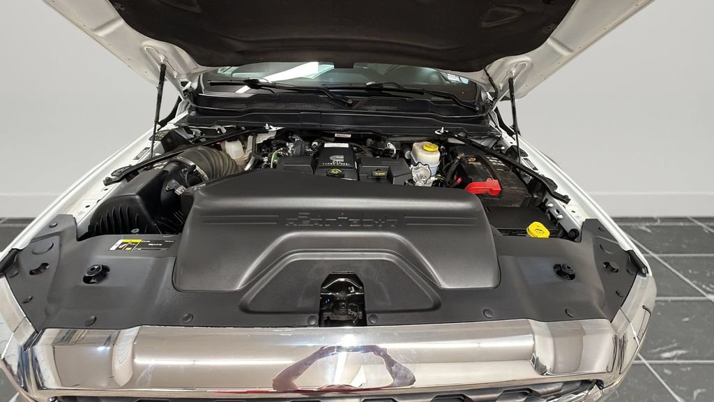 Used 2024 RAM 2500 Big Horn AWD/4WD image 20
