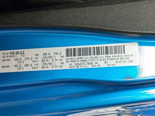 Used 2015 Jeep Wrangler Unlimited Rubicon w/ Connectivity Group image 32