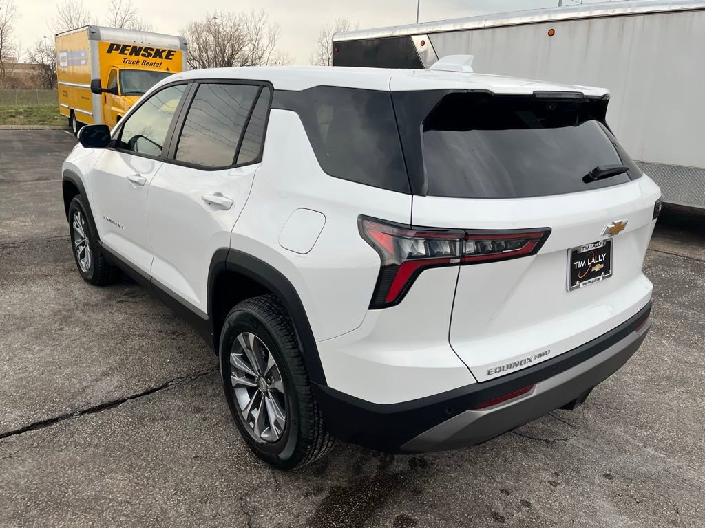 New 2026 Chevrolet Equinox LT w/ Safety and Technology Package image 5
