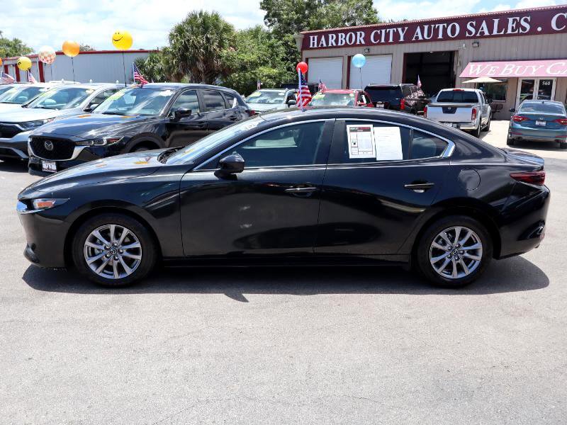 Used 2022 MAZDA MAZDA3 s image 2